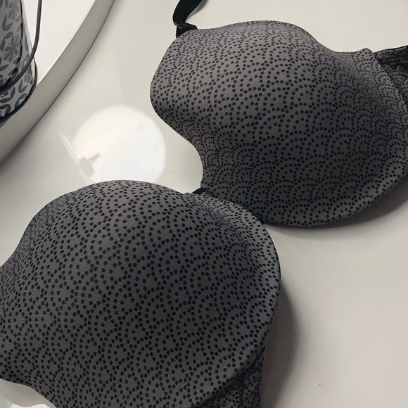 Bra - Picture 2 of 5